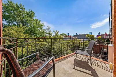 35-30 10th Street, Astoria, NY 11106 - Photo 7