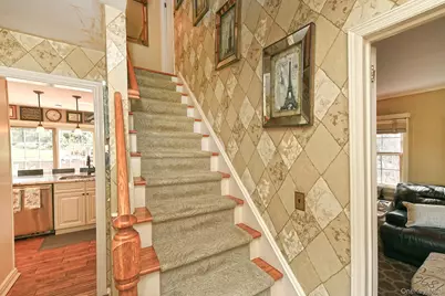 90 E 25th Street, Huntington Station, NY 11746 - Photo 17