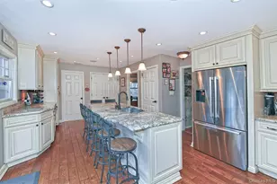 90 E 25th St, Huntington Station, NY 11746 - Photo 7