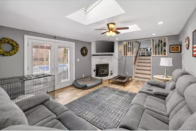 32 Branch Drive, Smithtown, NY 11787 - Photo 17