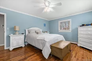 32 Branch Dr, Smithtown, NY 11787 - Photo 27