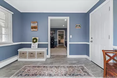 32 Branch Drive, Smithtown, NY 11787 - Photo 11