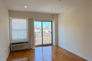 82-65 116th St, Richmond Hill, NY 11418 - Photo 15