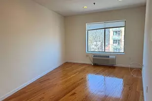 82-65 116th St, Richmond Hill, NY 11418 - Photo 5