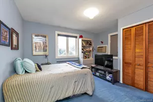 87 Powell Ave, Merrick, NY 11566 - Photo 13