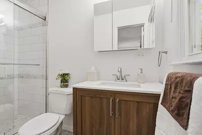 3 Dupont Avenue, White Plains, NY 10605 - Photo 19