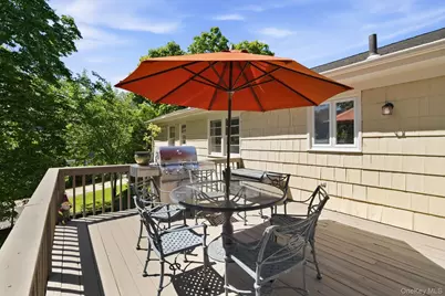 3 Dupont Avenue, White Plains, NY 10605 - Photo 31