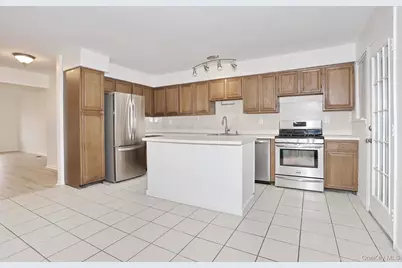 26 Milford Lane #F, Suffern, NY 10901 - Photo 13