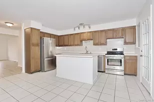 26 Milford Ln, Suffern, NY 10901 - Photo 13