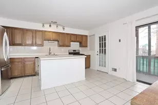 26 Milford Ln, Suffern, NY 10901 - Photo 15