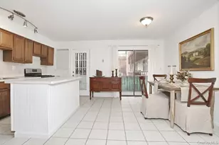 26 Milford Ln, Suffern, NY 10901 - Photo 5