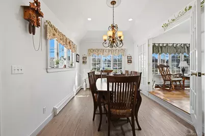 628 Peter Paul Drive, West Islip, NY 11795 - Photo 19