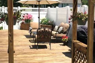 628 Peter Paul Dr, West Islip, NY 11795 - Photo 37