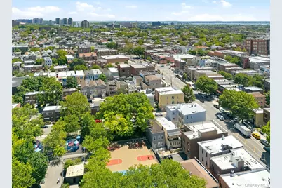 1822 Delancey Place, Bronx, NY 10462 - Photo 39
