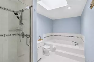 39 Tanners Neck Ln, Westhampton, NY 11977 - Photo 9