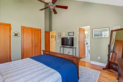 24 Tanglewood Trail, Hampton Bays, NY 11946 - Photo 11