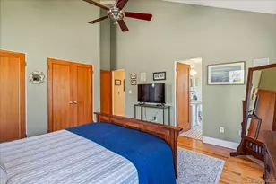 24 Tanglewood Trl, Hampton Bays, NY 11946 - Photo 11