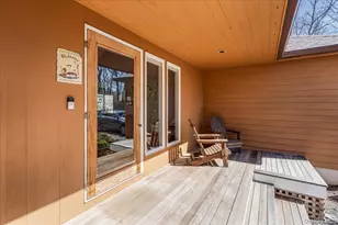 24 Tanglewood Trl, Hampton Bays, NY 11946 - Photo 21