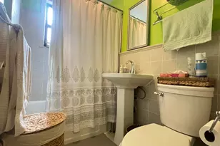 196-40 67th Ave, Fresh Meadows, NY 11365 - Photo 13