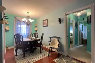 196-40 67th Ave, Fresh Meadows, NY 11365 - Photo 7