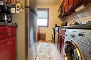 196-40 67th Ave, Fresh Meadows, NY 11365 - Photo 5