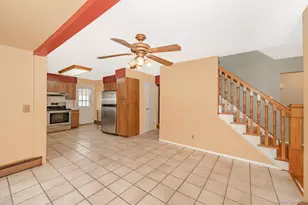 30 Poplar Ave, Farmingdale, NY 11735 - Photo 15