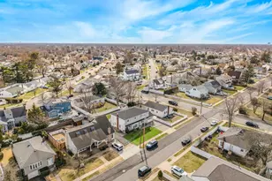 30 Poplar Ave, Farmingdale, NY 11735 - Photo 23