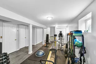 52 Edgewood Rd, Port Washington, NY 11050 - Photo 29