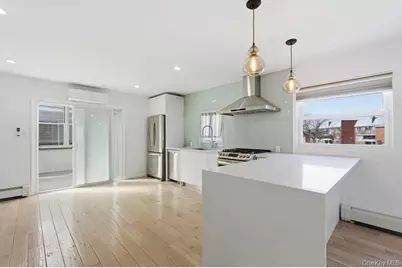 8928 133rd Avenue, Ozone Park, NY 11417 - Photo 3