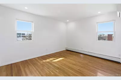 8928 133rd Avenue, Ozone Park, NY 11417 - Photo 9