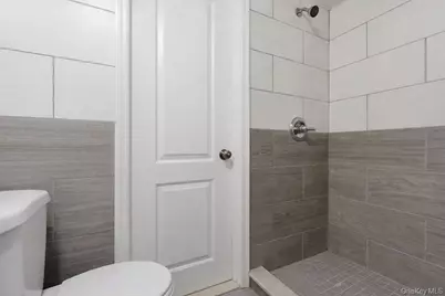 8928 133rd Avenue, Ozone Park, NY 11417 - Photo 15