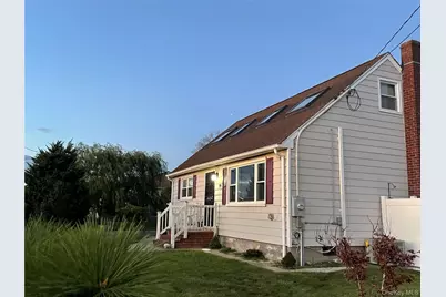79 Grandview Drive, Shirley, NY 11967 - Photo 15