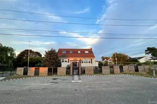 79 Grandview Dr, Shirley, NY 11967 - Photo 29