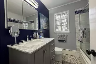 79 Grandview Dr, Shirley, NY 11967 - Photo 11