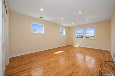 1137 Northern Boulevard, Baldwin, NY 11510 - Photo 27