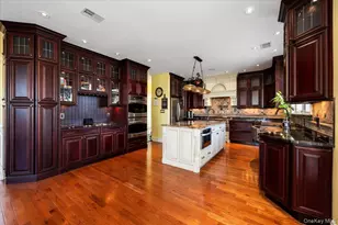 1137 Northern Blvd, Baldwin, NY 11510 - Photo 11
