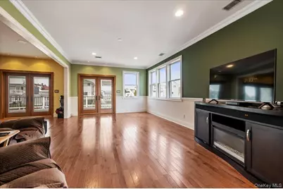 1137 Northern Boulevard, Baldwin, NY 11510 - Photo 11