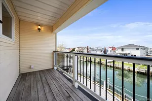 1137 Northern Blvd, Baldwin, NY 11510 - Photo 23