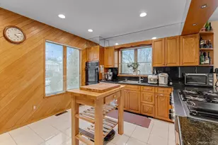 217-63 Corbett Rd, Bayside, NY 11361 - Photo 7