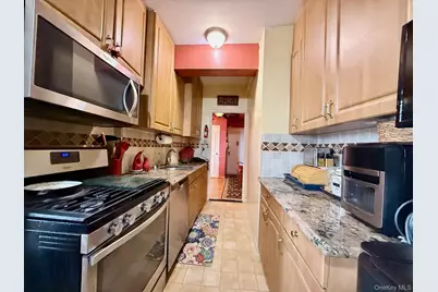 6434 102nd Street #9Z, Rego Park, NY 11374 - Photo 19