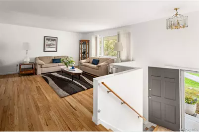 12 Westview Drive, Katonah, NY 10536 - Photo 3