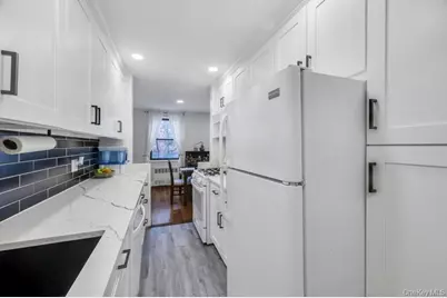 2 Birchwood Court #3D, Mineola, NY 11501 - Photo 19