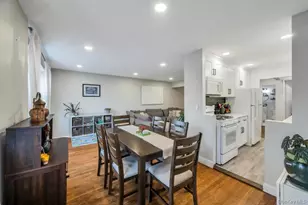 2 Birchwood Ct, Mineola, NY 11501 - Photo 13