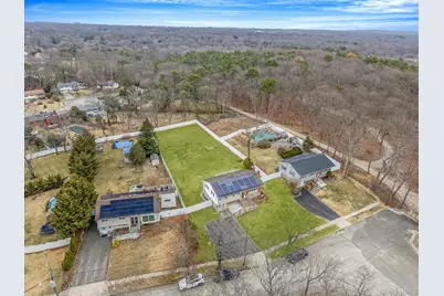 73 Parnell Drive, Smithtown, NY 11787 - Photo 3