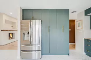 73 Parnell Dr, Smithtown, NY 11787 - Photo 27