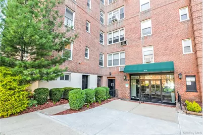 26-21 Union Street #2D, Flushing, NY 11354 - Photo 7