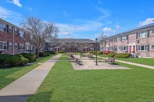 68-04 150th St, Flushing, NY 11367 - Photo 9