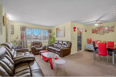 68-04 150th Street #441B, Flushing, NY 11367 - Photo 3