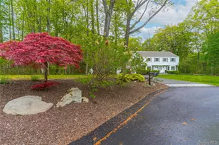 19 Deer Run Rd, South Salem, NY 10590 - Photo 3