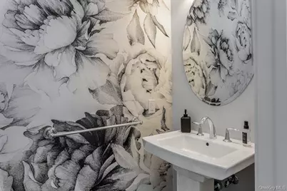 201 Horseman Boulevard #101, Sleepy Hollow, NY 10591 - Photo 19